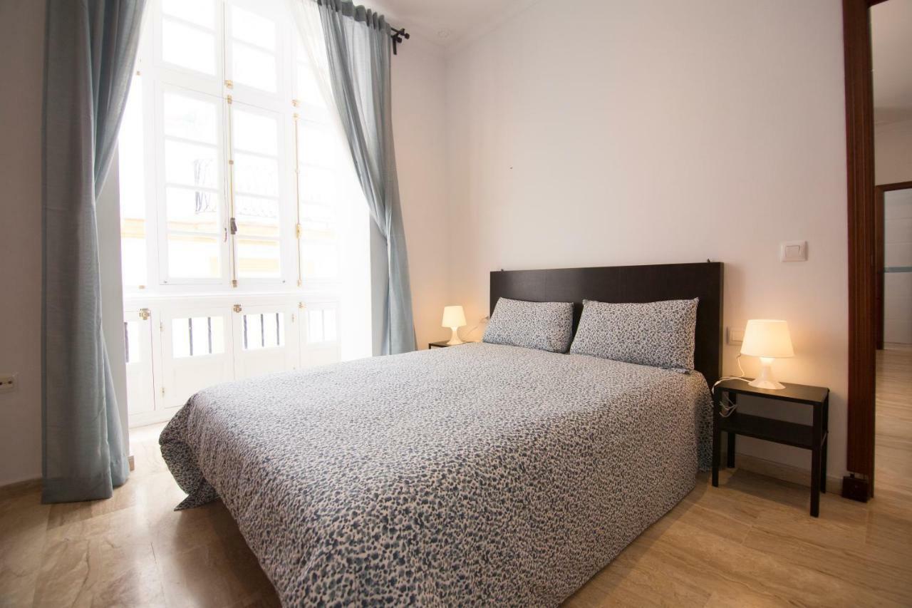 Extraordinario Piso Junto Playa Y En Pleno Centro Apartment Cadiz Bagian luar foto